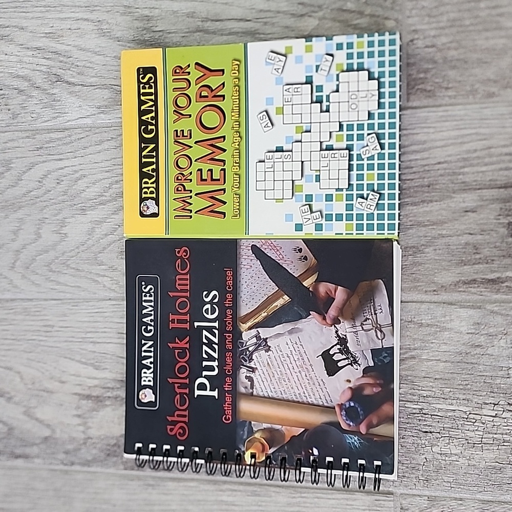 Set of 2 Brain Games puzzle books